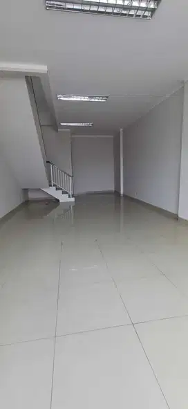 HOT SALE Ruko 2 lantai SHM  Kebayoran Bintaro sektor 7 CL 132