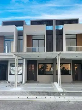 Sewa Rumah PIK2 Uk4X15 Cluster Danau Favorit