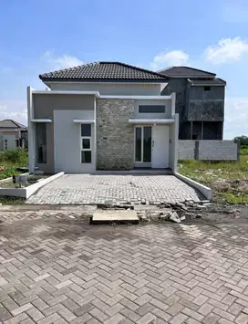 Dijual Rumah Perum Newton Park Sedati Sidoarjo