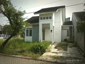 Dijual rumah hoek tioe 42/208