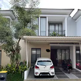 Dijual rumah cantik 2Lt di Premier Estate 3 Cibubur Kota Bekasi