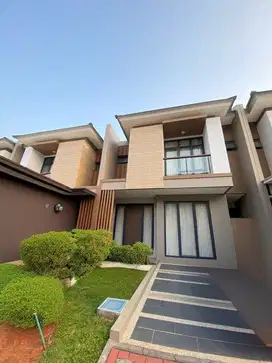 DIJUAL RUMAH BARU 2 LANTAI DAN SIAP HUNI DI KOTA WISATA!