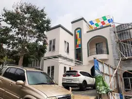 Rumah dengan kolam renang di Dago resort Alam Nirwana