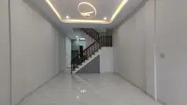 Dijual rumah di komplek regent estate jalan taduan3