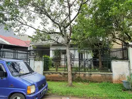 Jual Rumah Bagus SHM di BSD City, KD24110207