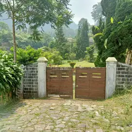 Tanah di Cisarua Puncak Cocok Untuk Vila Cafe Dekat Dgn Aliran Sungai
