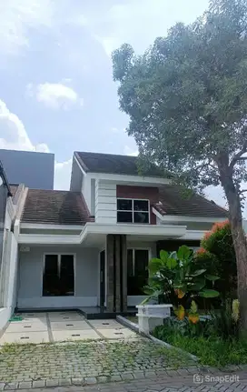 Dijual Rumah Siap Huni Palma Grandia Citraland Surabaya