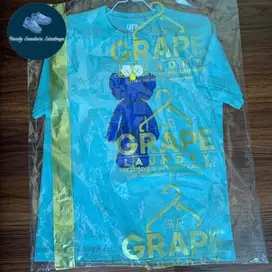 Kaos Uniqlo x Kaws Blue BFF Original