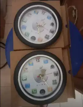 Dijual murah jam dinding model terbaru bs dikulak