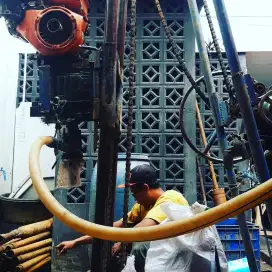 Jasa pengeboran air sumersibel