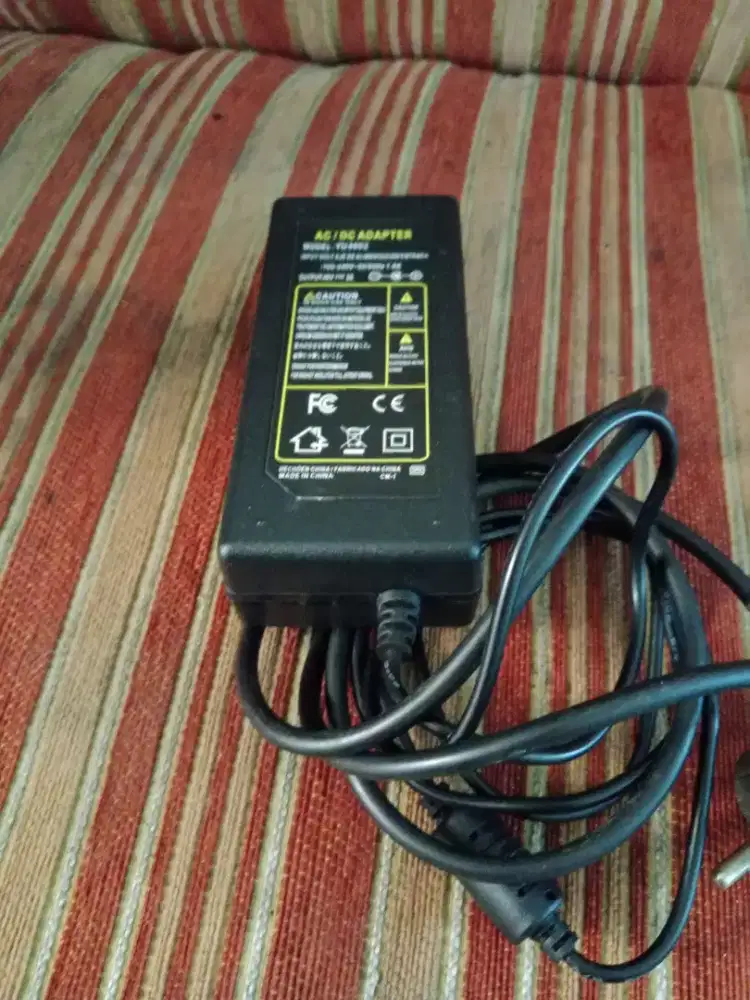 Charger laptop orijinal