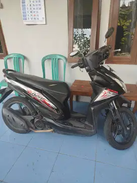 Beat hitam 2015 tangan pertama (atas nama)