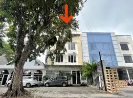 MURAH HITUNG HARGA TANAH SAJA  RUKO EX KANTOR DI PUSAT KOTA Jl JAWA