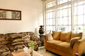 Rumah di Pesanggrahan Petukangan