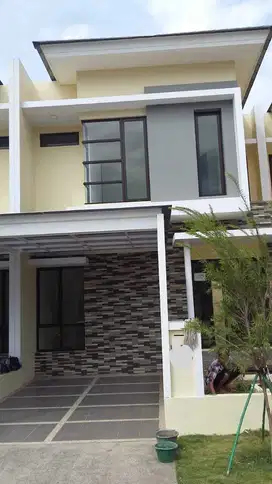 Dijual Rumah 2 Lantai Cluster Arana Kota Harapan Indah - Bekasi