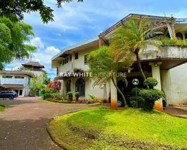 Rumah Tua di Bangka Raya Lokasi Strategis Dan Untuk Bisnis