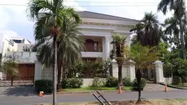 JUAL RUMAH MEWAH 2 LANTAI SIAP HUNI DI PONDOK INDAH JAKARTA SELATAN