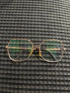 Kacamata Like new