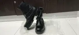 SEPATU PDL NO.42