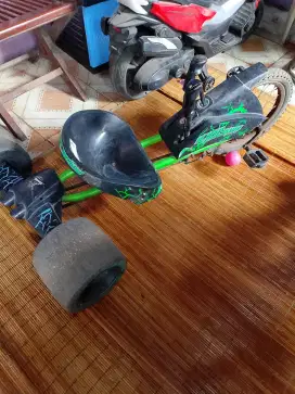 Skuter sepeda huffy 3 roda built up impor made in USA beli nya 3jt lbh
