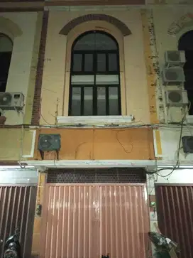 Dijual Ruko Raya Gubeng