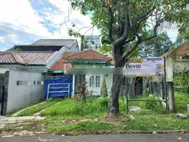 Rumah hancur HITUNG TANAH di Taman Legian Sentul