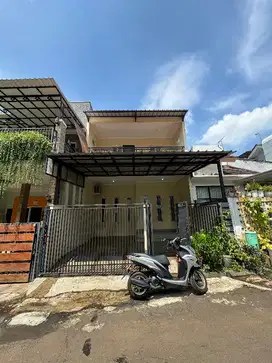 dijual cepat hunian modern hill dua lantai pondok cabe