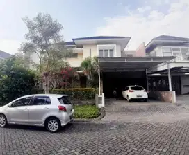 Termurah Rumah Minimalis 2 Lt Terawat Royal Residence