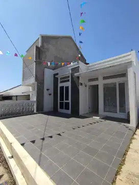 Rumah cileunyi peruntuka  2 lantai di hook