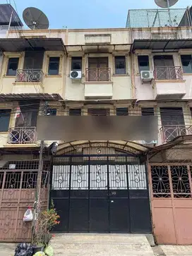 Rumah Jelambar Utama Sakti 3.5 Lantai Row 2 Mobil Lebar , model ruko J