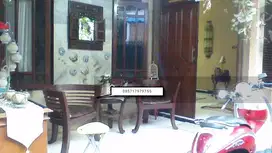 Dijual Rumah Cantik Dekat Mall di Buaran