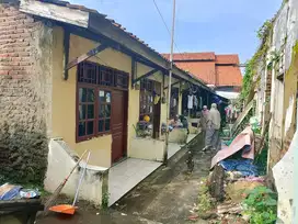 jual kontrakan depan kampus 10 pintu