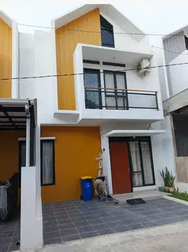 Dijual rumah cluster cibubur jakarta dekat lrt, tol , tj cbbr