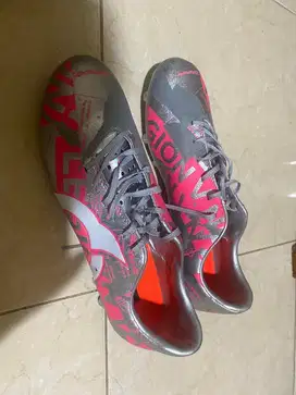 Jual sepatu ortus catalys legion v4