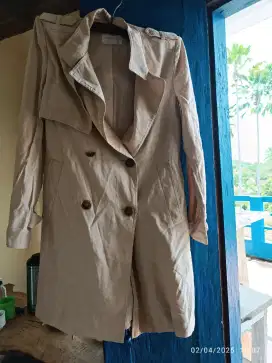 Coat wanita second