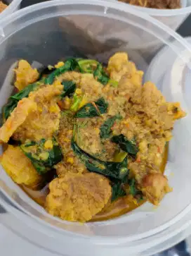 Rica Babi Khas Sumatera