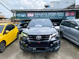 Fortuner VRZ TRD 2.4 A/T 2019/2020,Km 70rb