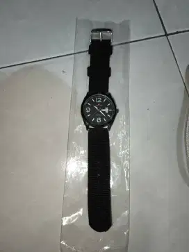 Jam Tangan Pria / Cowok Swis Armi SA005 Kanvas DayDate Aktif