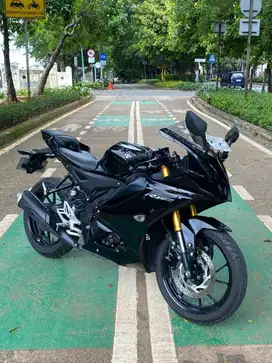 [KM 6RB] Yamaha R15 V4 155 VVA Connected Tahun 2022 Warna Hitam