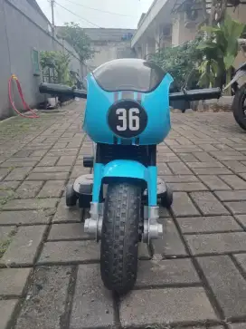 Motor Aku Mainan Anak