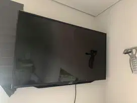 TV MERK SHARP 24'