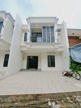 Rumah Mewah 2 Lantai Dekat GDC Depok