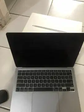 Jual MacBook Air M1 2020