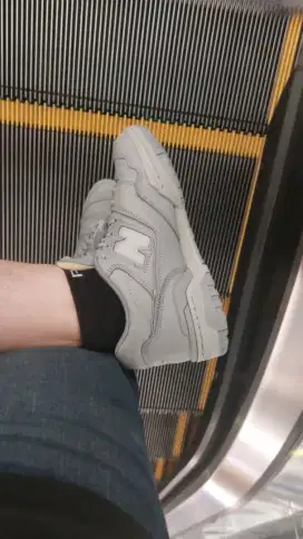 NEW BALANCE 550