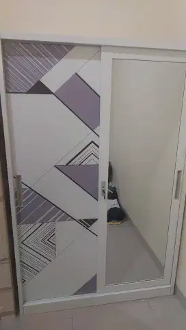 Lemari 2 Pintu Besi