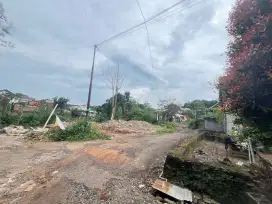 Tanah 800mtr dekat jalan raya padat penduduk tanah ngantong
