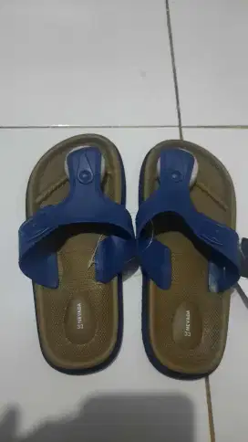 Sandals Sepatu Anak Perempuan dan Laki Laki