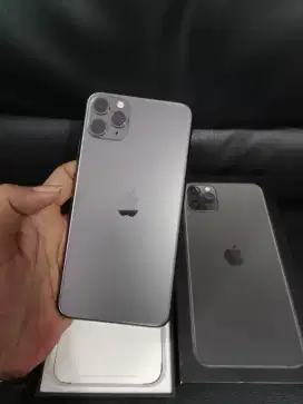 Iphone 11 pro max 256 grey ibox