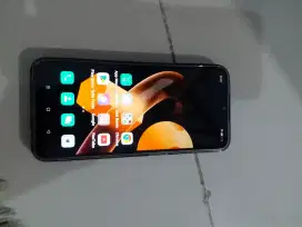 Oppo A57s. Ram 8 internal 256. Siap pakai