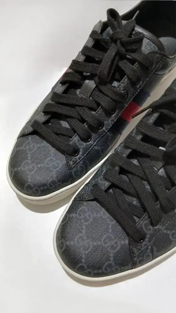 SNEAKERS GUCCI MEN SECOND (SIZE 9)